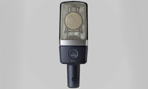 AKG C214 stormembran mikrofon. Et styk på billedet.